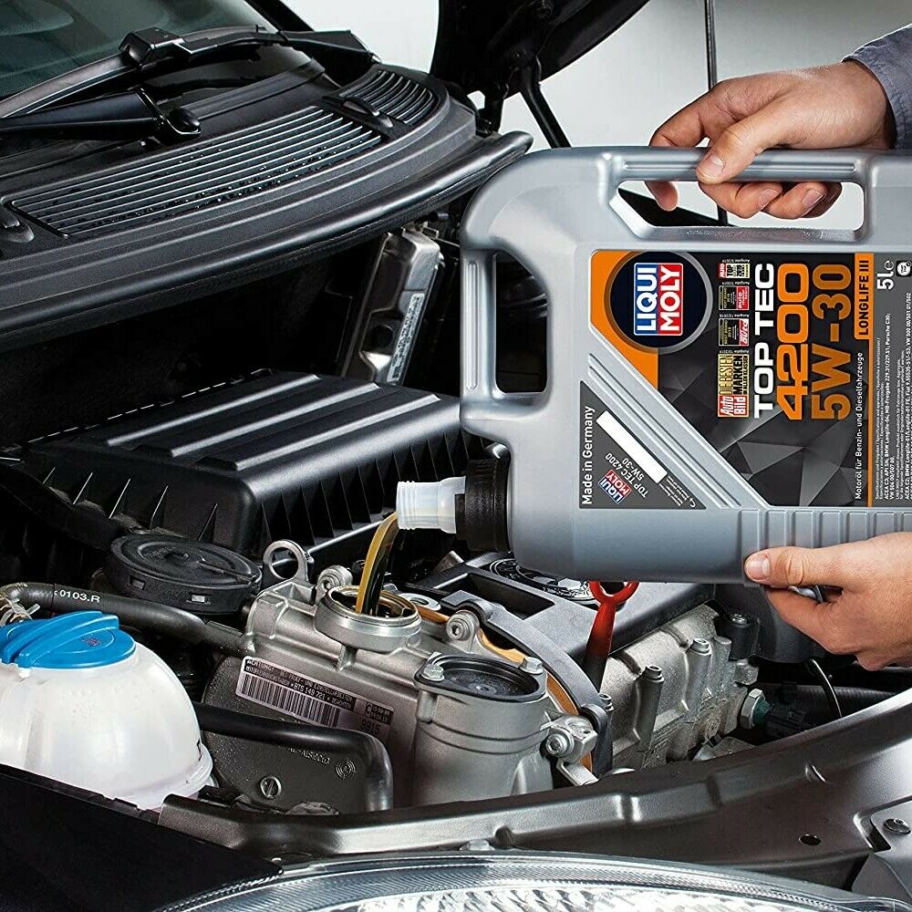 Liqui Moly  Top Tec 4200 5W30 C3 Longlife Olio Motore Auto Sintetico 5 Litri 8973 (7677535453404)
