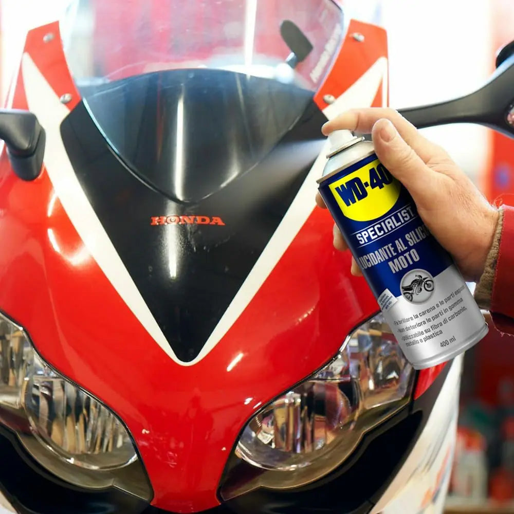 WD-40 Specialist Lucidante al Silicone Moto 400ml 39021/46 (6025444196510)