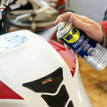 WD-40 Specialist Lucidante al Silicone Moto 400ml 39021/46 (6025444196510)