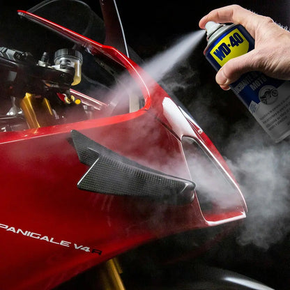 WD-40 Specialist Lucidante al Silicone Moto 400ml 39021/46 (6025444196510)